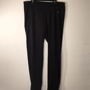 Black Fitted Leggings by Danskin Now